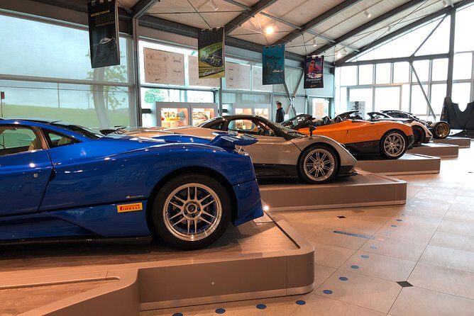 Antagonist Motors: Lamborghini, Ferrari, PaganiFactory, Lunch, Private transport - Lunch: A Real Break With Two Courses and Beverages