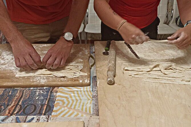 Authentic Bologna Home Cooking Class: Tagliatelle & Tortellini - Who this pasta class is perfect for
