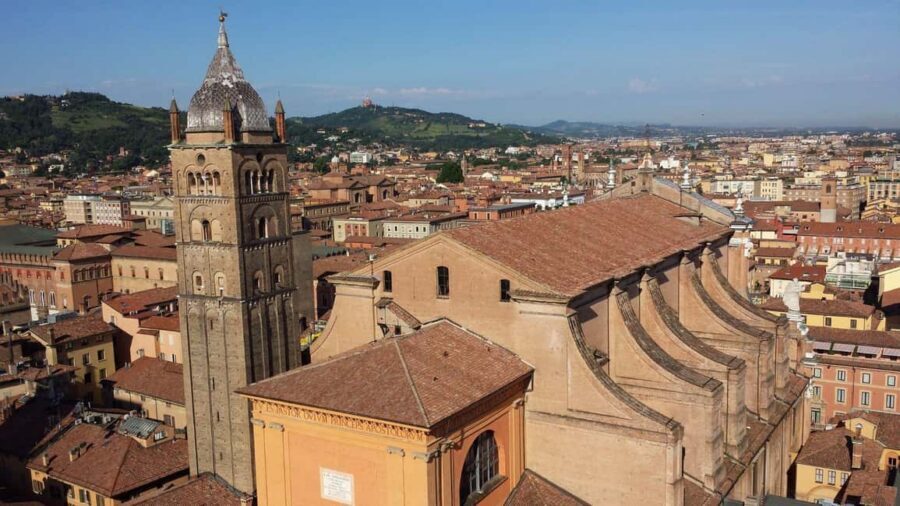 Best of Bologna: Private Walking Tour with a Local - Price and Value: Is $49 Per Person Fair?