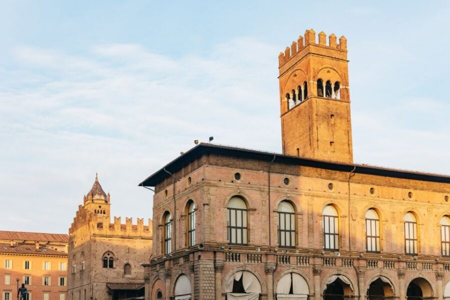 Bologna: City Center Walking Tour - Key Highlights You’ll Actually Feel on the Walk