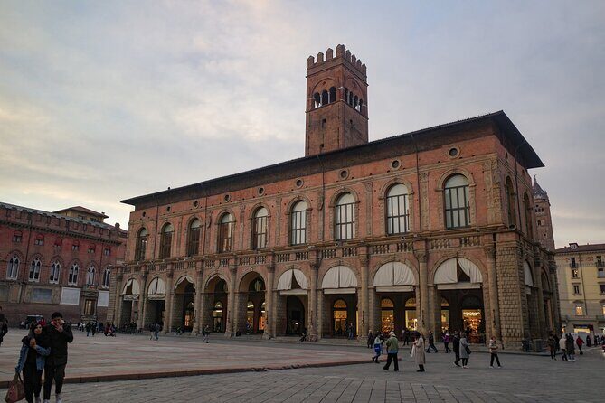 Bologna: City Walk with Audio Guide in 7 Languages on your Phone - Basilica of San Petronio: where the stories make the scale click