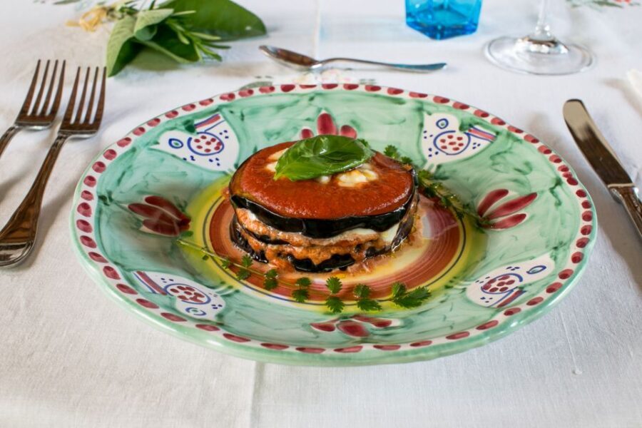 Bologna: Dining Experience at a Local's Home - Wine, coffee, and the included drinks from regional cellars