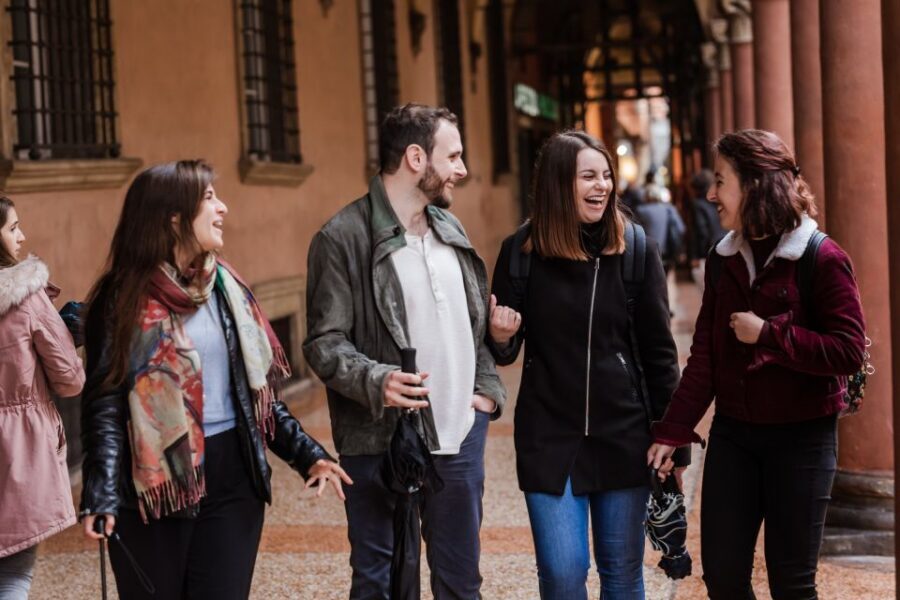 Bologna: Eat and Drink Like a Local Food Tour - Vegan and Vegetarian Bites in a Meat-First City