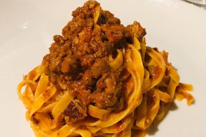 Bologna Food Experience: Factory tours & Family-Style Lunch - Bologna’s Food Shortcut: Why This Route Works