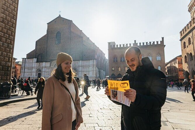 Bologna Food Tasting box- Audio Guided Tour with Food Tasting - QR Audio Guide for Monuments: Use It While You Walk