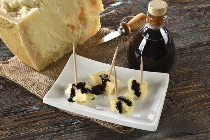 Bologna Food Tasting box- Audio Guided Tour with Food Tasting - Who This Bologna Experience Fits Best