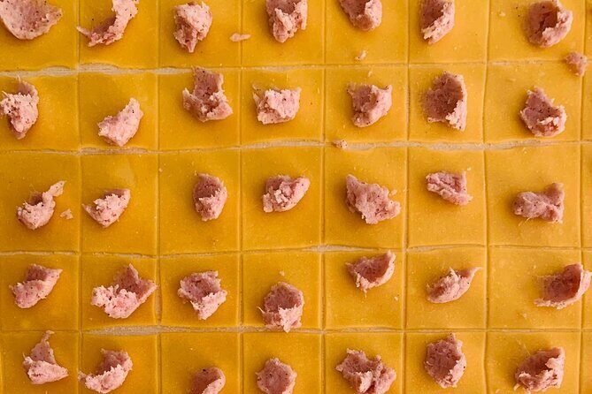 Bologna Food Tour and Enogastronomia Experience with Local Chef - Via Ugo Bassi and Portici Magic on the Way to Gelato