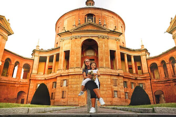 Bologna Fun Guided Private Siteseeing Tour for Kids and Families - Price, Pace, and Who This Tour Really Fits