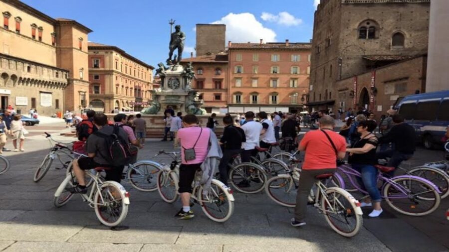 Bologna Guided Bike Tour - Who this Bologna bike tour suits best