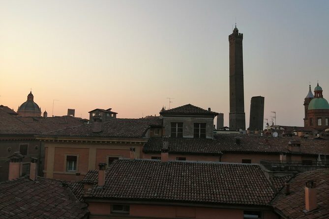 Bologna historical art walking tour with hidden gems and tastings - Santo Stefano complex: Roman spring origins to monastic cloisters