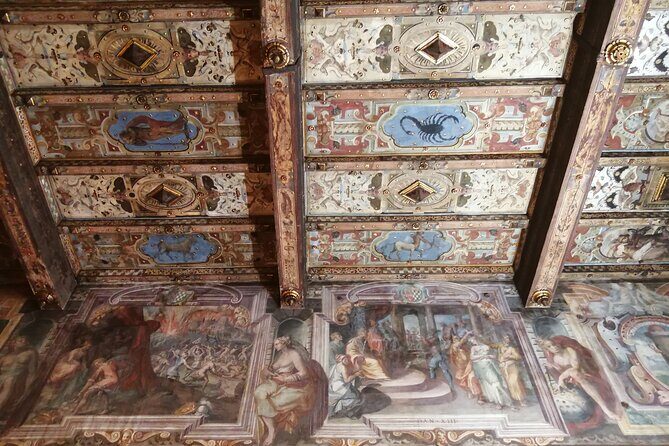 Bologna historical art walking tour with hidden gems and tastings - Santa Maria della Vita: Niccolò Dell’Arca and emotional terracotta