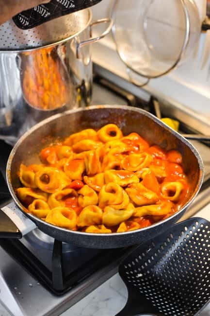 Bologna: In-Home Italian Pasta Making Workshop with Wine - Key things I’d highlight before you go