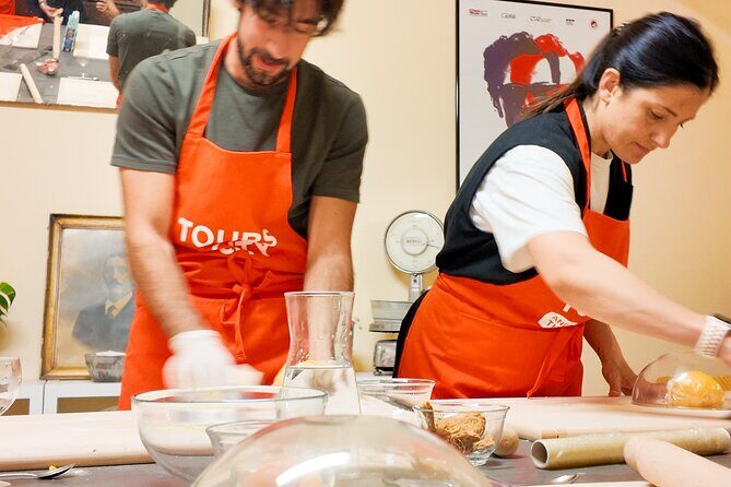 Bologna Local Pasta Cooking Class, Ragu, Spritz, Wine & Gelato - Bologna’s Local Pasta Class Is More Than a Cooking Demo