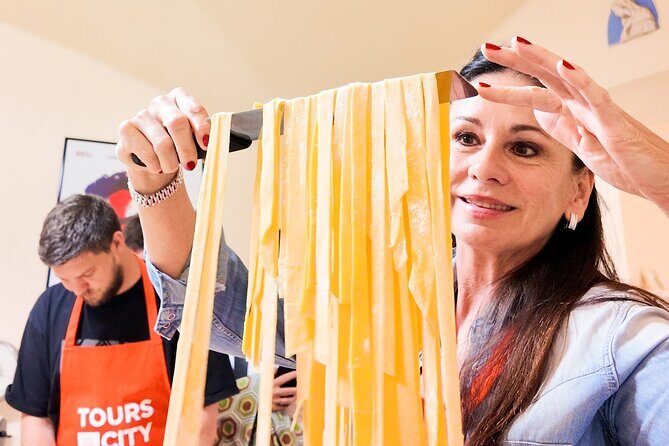 Bologna Local Pasta Cooking Class, Ragu, Spritz, Wine & Gelato - Homemade Ragù Meets Your Pasta (And Why the Timing Works)