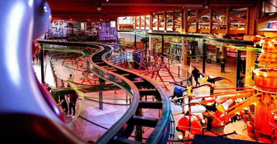 Bologna: Luna Farm Amusement Park Family Entry Ticket - Luna Farm outside Bologna: a simple family win