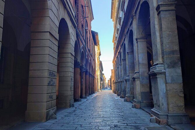 Bologna Murder Mystery: Self-Guided City Quest - Piazza VIII Agosto: market-side puzzle hunting