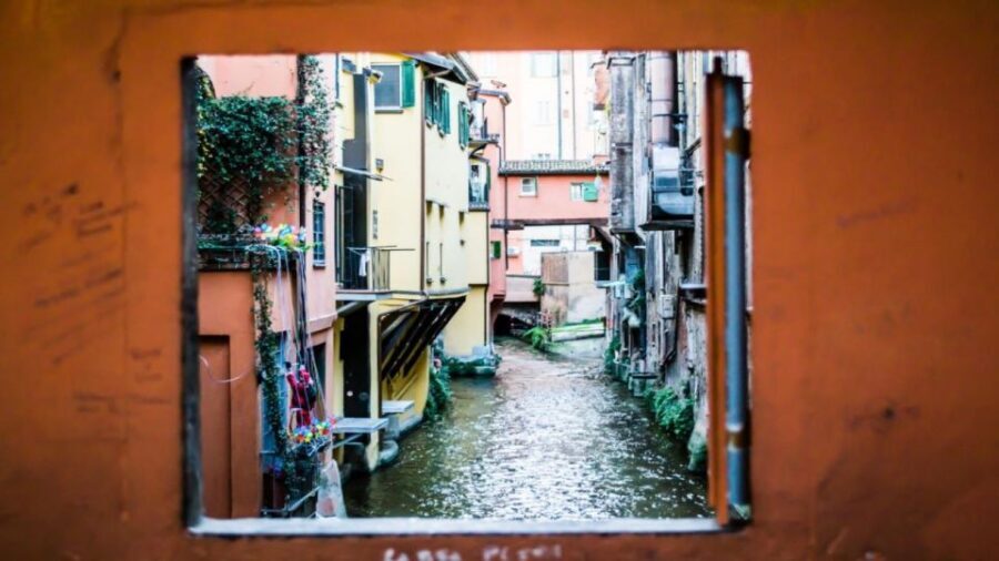 Bologna: Panoramic Bike Tour - Price and value: what $53 buys in real terms