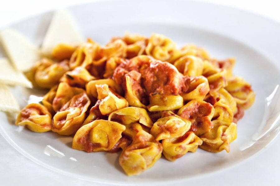 Bologna : Pasta Making With Local Chef + Wine - Wine tasting during the meal: what you’re drinking and why