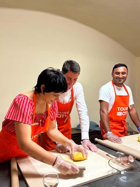 Bologna: Pasta Tagliatelle Ragu Cooking Class with Spritz - Bologna Tagliatelle and Ragu With Spritz: What Makes It Work