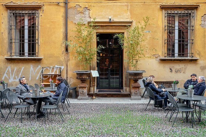 Bologna Private City Kickstart Tour - Price and value: what $127.35 buys you in Bologna