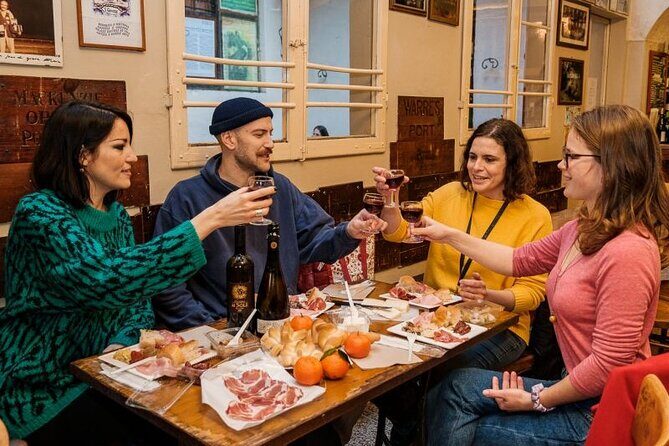 Bologna Private Food Tour Eating around the Centre - San Petronio, Neptune, and the Two Towers: iconic sights without the slog