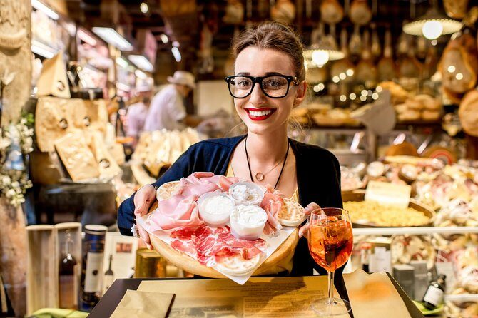 Bologna Private Food Tour Eating around the Centre - Starting at Piazza del Nettuno: get your bearings fast