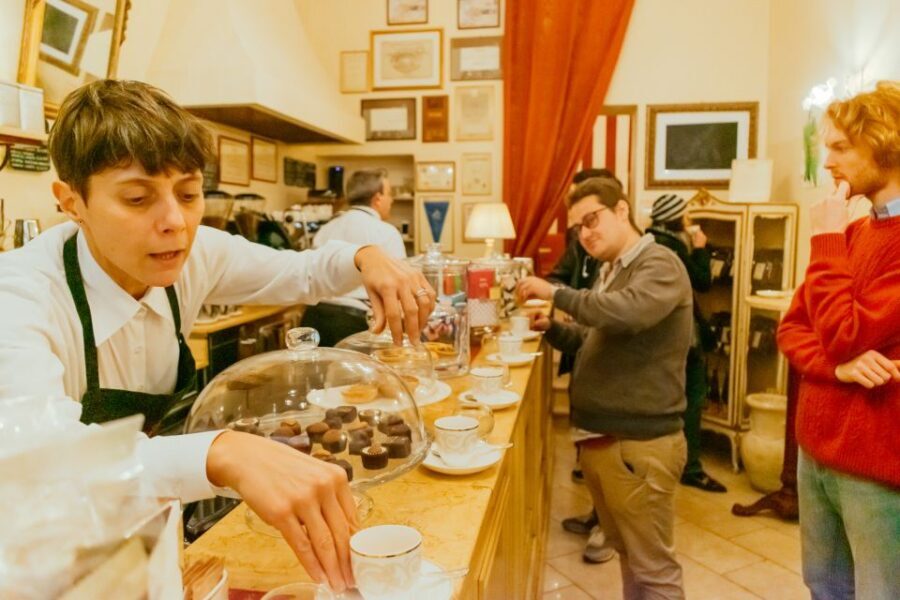 Bologna: Private Food Walking Tour with Tastings - Bologna classics: tortellini fritti and formaggio bianco in context