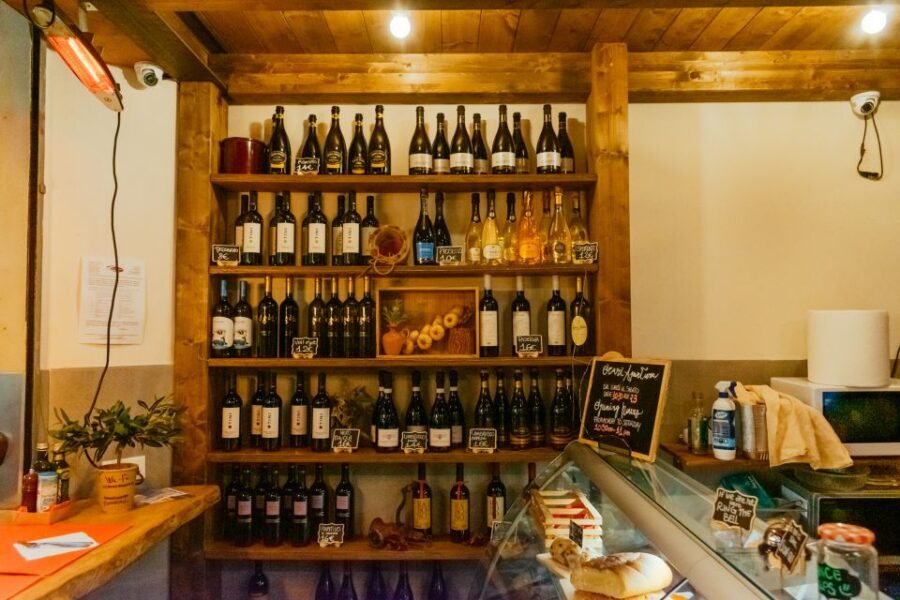 Bologna: Private Food Walking Tour with Tastings - The 3-hour rhythm: how the tour keeps you fed and oriented