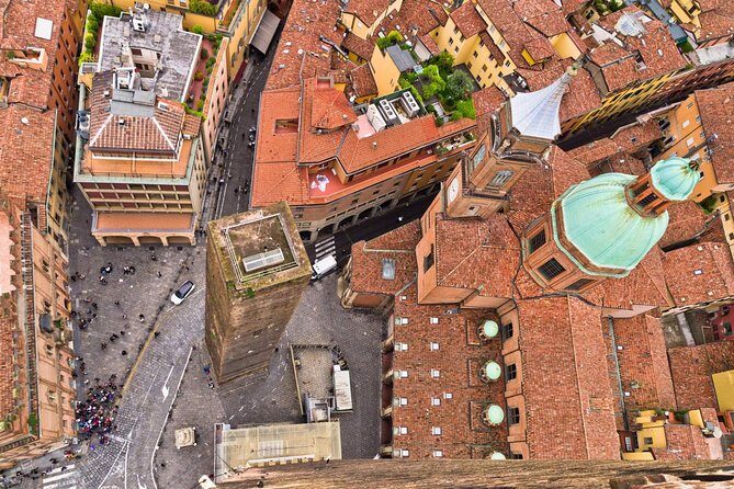 Bologna Private & Personalized Half-Day Tour with a Local Guide - Food in Bologna during the tour: meal, gelato, antipasti, or aperitivo