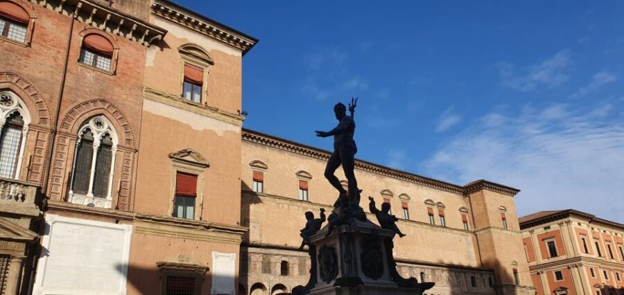 Bologna: Private Walking Tour with a Guide - Private, 2-Hour Format: Why This Works Better Than a Big Group