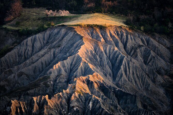 Bologna Surroundings Photo Tour: Rolling Hills and Ravines - Stop 1: Parco Regionale dell’Abbazia di Monteveglio
