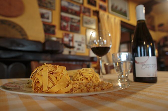 Bologna: the red medieval pearl and its delicious food (private tour) - Quadrilatero Morning Market: Where the Tasting Starts