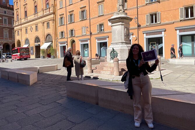 Bologna: Walking Food Tour and Highlights with a Local Guide - Mortadella, Wine, and the Bologna Way to Welcome You