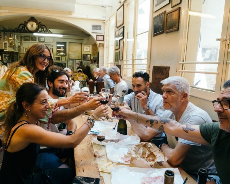 Bologna: Walking Food Tour with a Local Guide - What the best guides do (and why it shows up in the food)