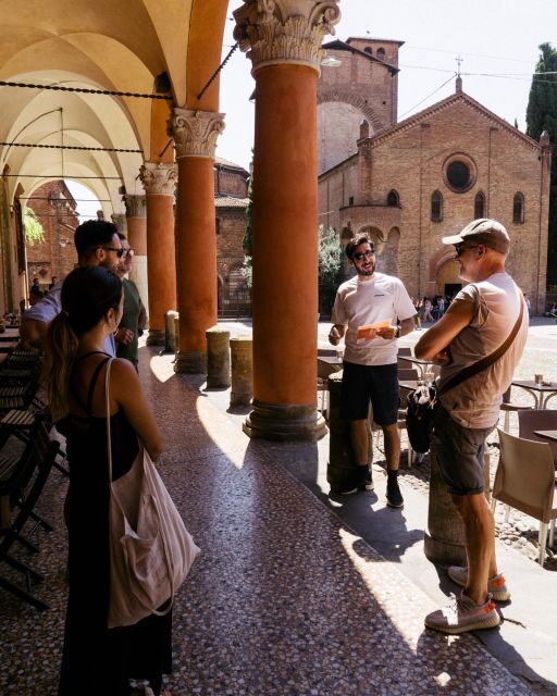 Bologna: Walking Food Tour with a Local Guide - Osteria del Sole and wine pairing that actually makes sense
