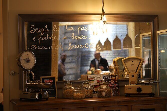 Bologna Walking Tour: Explore Top Sights & Hidden Gems - Key Highlights You’ll Feel Right Away