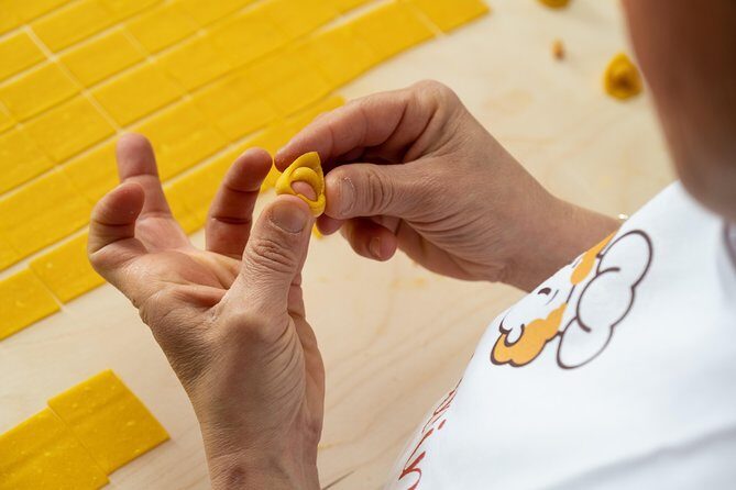 Cesarine: Small group Pasta and Tiramisu class in Bologna - Price and value: what $163.33 really covers
