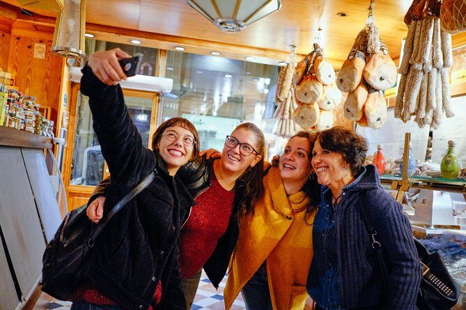 Drinks & Bites in Bologna Private Tour - Bologna Nightlife, Explained by People Who Grew Up With It