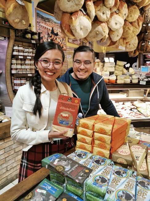 Emilia Romagna cheese tour - Two Hours of Bologna Market-to-Home Cheese Tasting