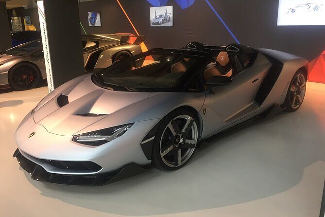 Ferrari | Enzo Ferrari | Lamborghini | Maserati Museums - Tour from Bologna - Lunch with Emilian flavor: a real break in the middle