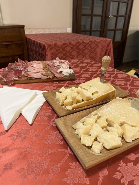 From Bologna: Parmesan, Vinegar, Lambrusco with Transfer - Stop at the Parmigiano Reggiano Cheese Factory: Watching Wheels Become Cheese