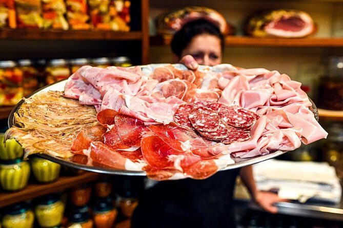 Private Bologna Food & Market Tour with 6 Tastings & Wine - Key things to know before you book
