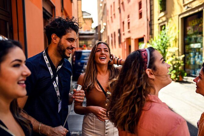Private Bologna Food & Market Tour with 6 Tastings & Wine - Pizza isn’t on the menu for a reason: Bologna is all about different comfort food