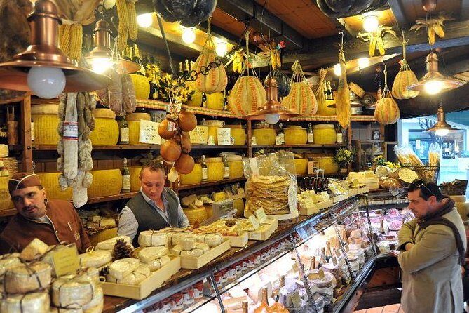 Private Food Tour of Bologna - Sweet finish with dessert or ice cream: closing the circuit