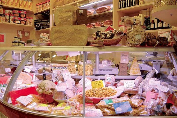 Private Food Tour of Bologna - Price and value: $156.41 for a 2.5-hour tasting-focused walk