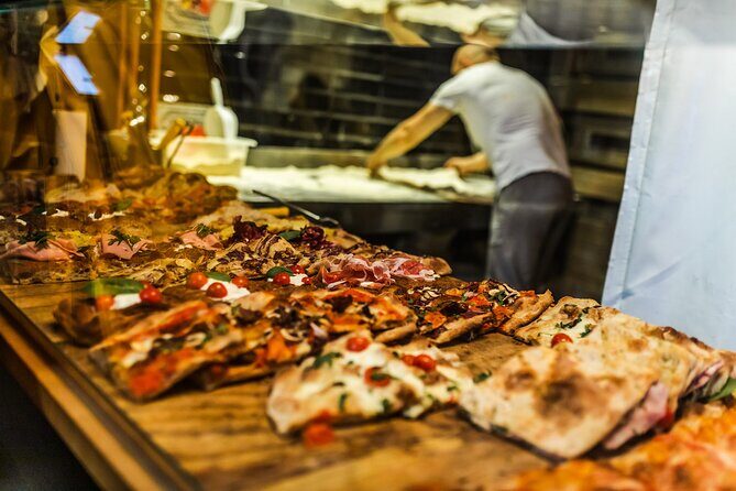 Private Local Tour Guide Bologna: Kickstart your Trip, 100% Personalized - Aperitivo at Tamburini in Via Caprarie: the conversation-heavy finale