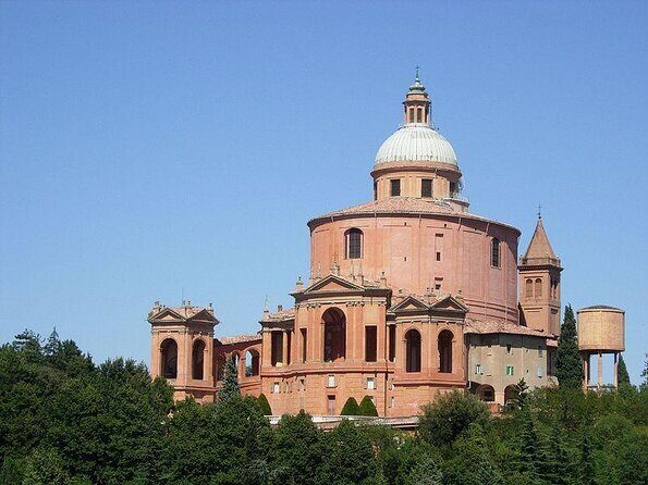 San Luca Experience Tour skip the line and Food Tasting - Key highlights at a glance