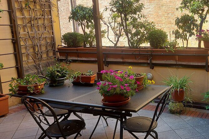 Traditional Bolognese Cooking Class in Bologna with Giovanna S - Key highlights before you go