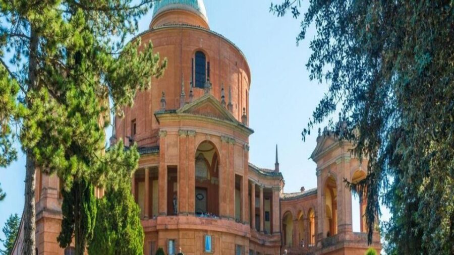 Vespa Tour in the Hills of Bologna - Key Things I’d Highlight Before You Go