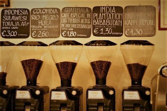 Walking tour unveiling Bologna - Coffee Taste on Via Guglielmo Oberdan (Caffè Terzi stop)